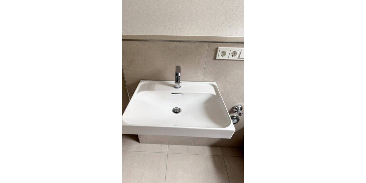 Etagenwohnung Schwandorf - 3 Zimmer, 64 m&sup2;, 736&euro; | Angebot:26840379