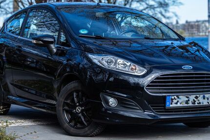 Ford Fiesta 96.700 km 5.300 &euro; Hamburg 22085