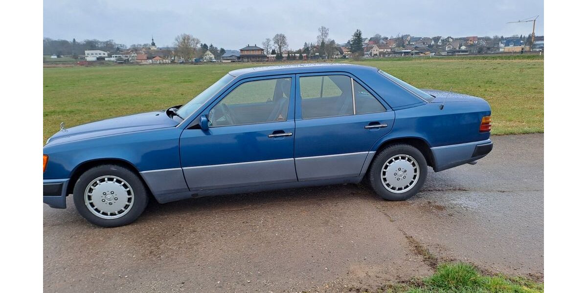 Mercedes-Benz 300 234.000 km 11.500 &euro; Pommersfelden 96178