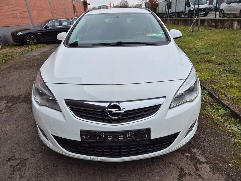 Opel Astra 164.123 km 3.150 € Dietzenbach 63128