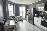 Helle 3 Zimmer Wohnung mit 2 Balkonen und EBK in zentraler Lage von D-Rath!