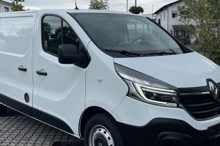 Renault Trafic 99.000 km 15.480 &euro; Langen 63225