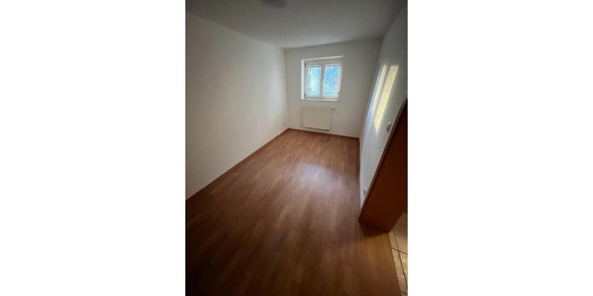 Etagenwohnung Weinböhla - 2 Zimmer, 54 m&sup2;, 430&euro; | Angebot:24200842