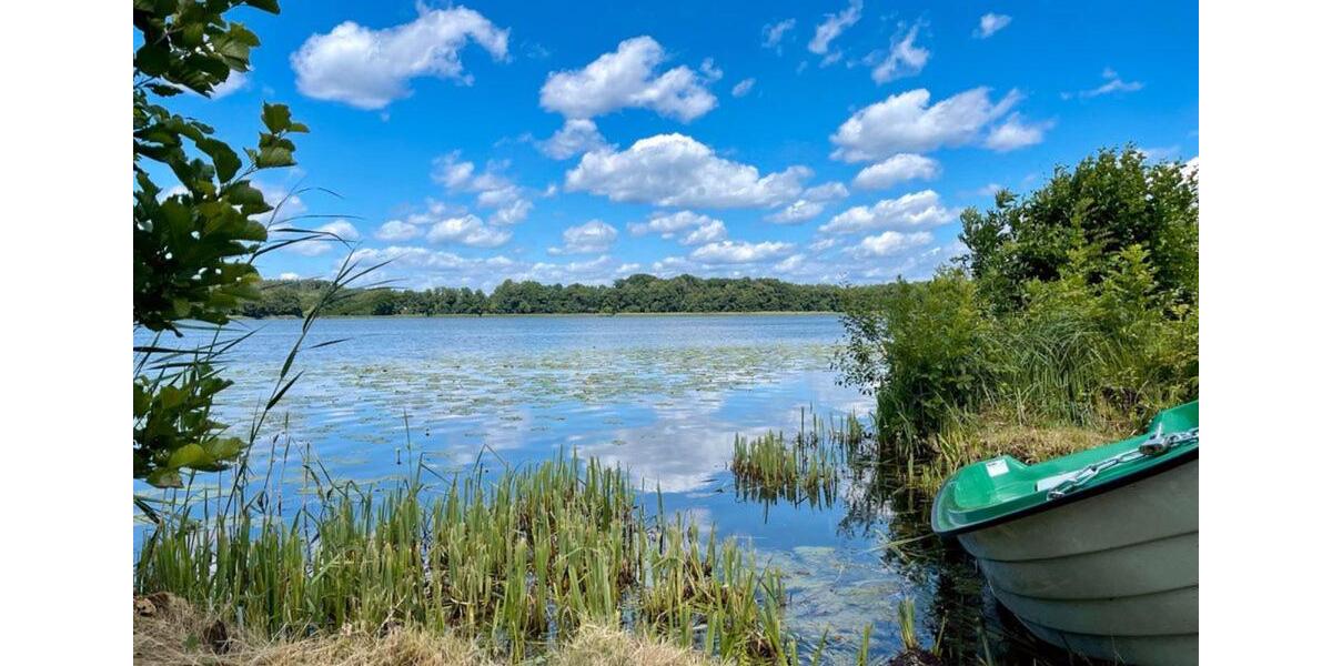 Seltenes Wassergrundstück direkt am See in Lubniewice zimmer