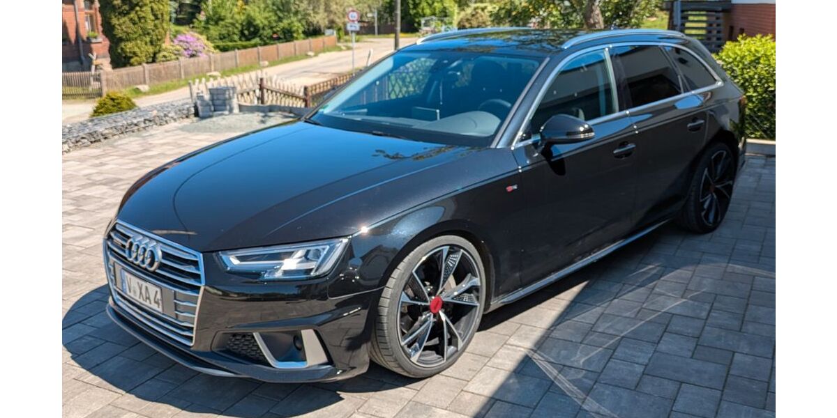 Audi A4 102.000 km 22.900 &euro; Neumark 08496
