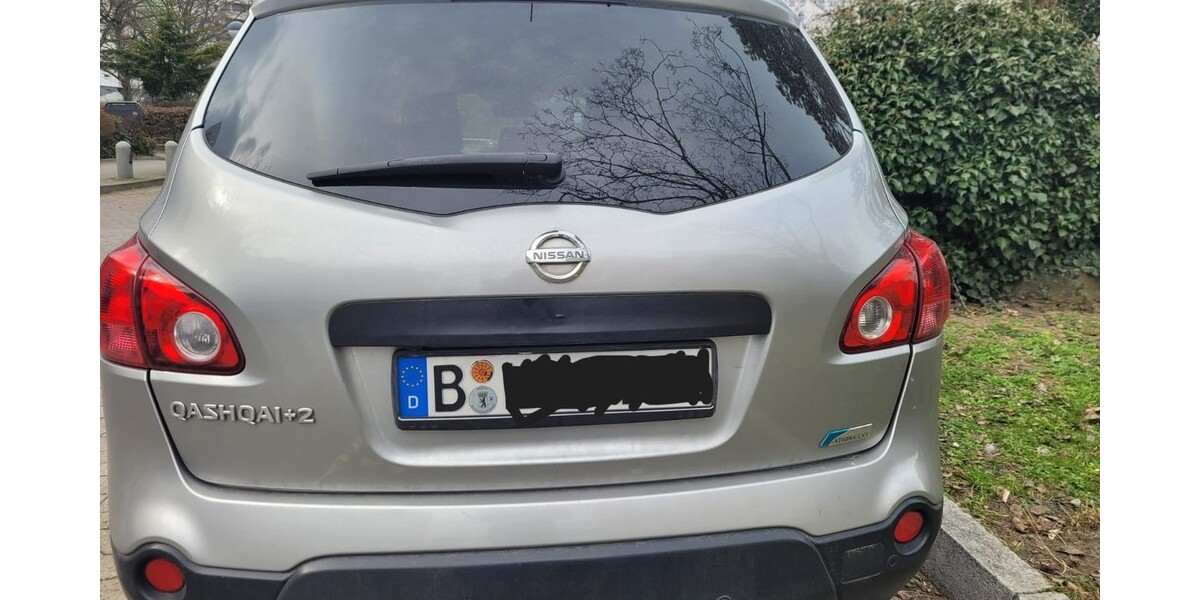 Nissan Qashqai 220.500 km 9.450 &euro; Berlin 10178