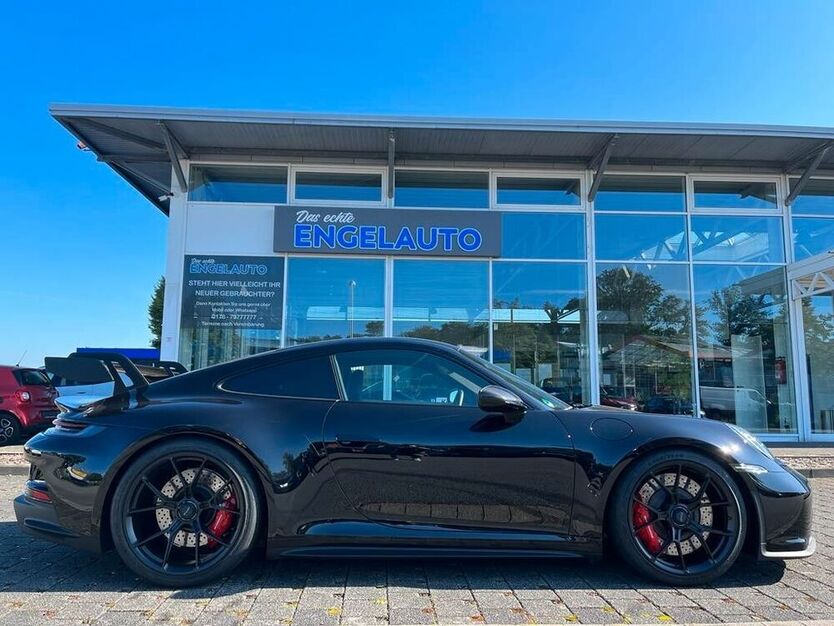 992