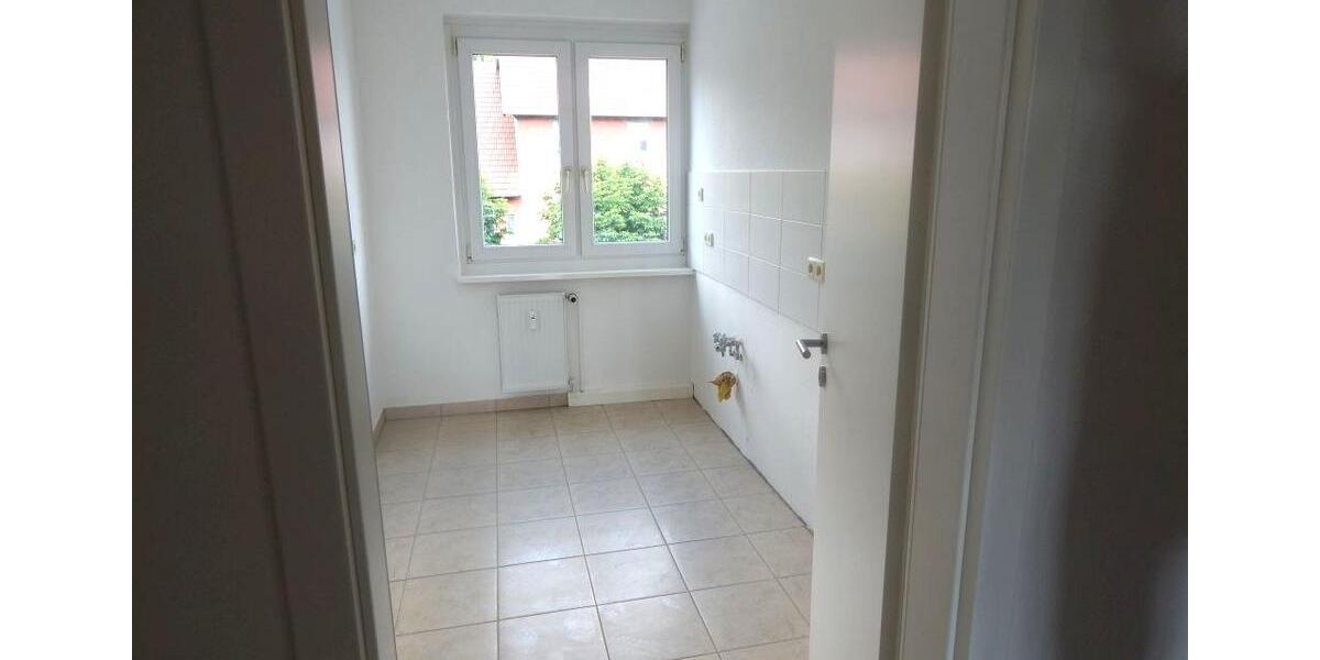 Etagenwohnung Bad Langensalza - 2 Zimmer, 48 m&sup2;, 57.000&euro; | Angebot:26234011