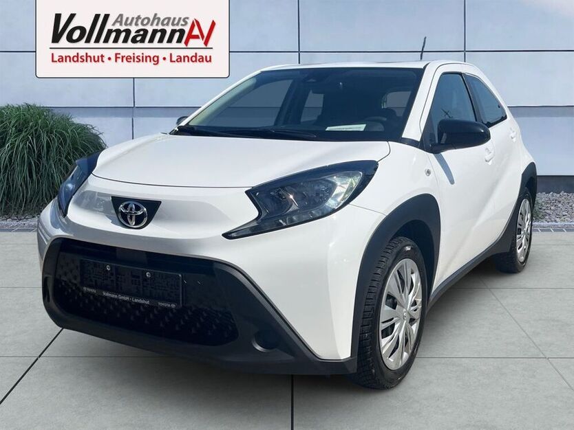 Aygo (X)