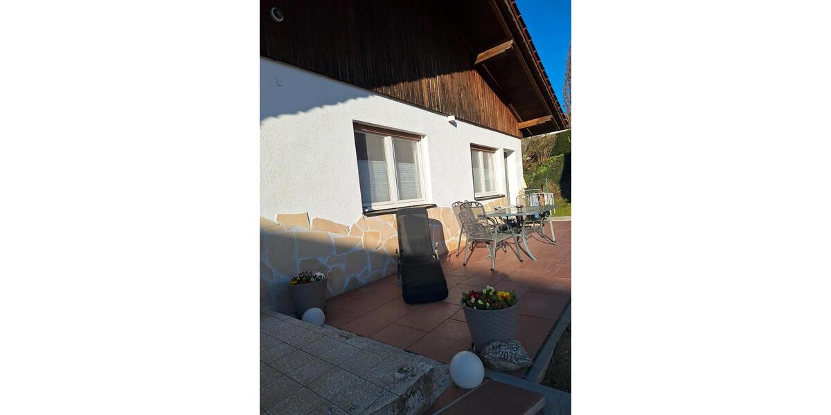 Einfamilienhaus Cham - 5 Zimmer, 150 m&sup2;, 335.000&euro; | Angebot:25286972