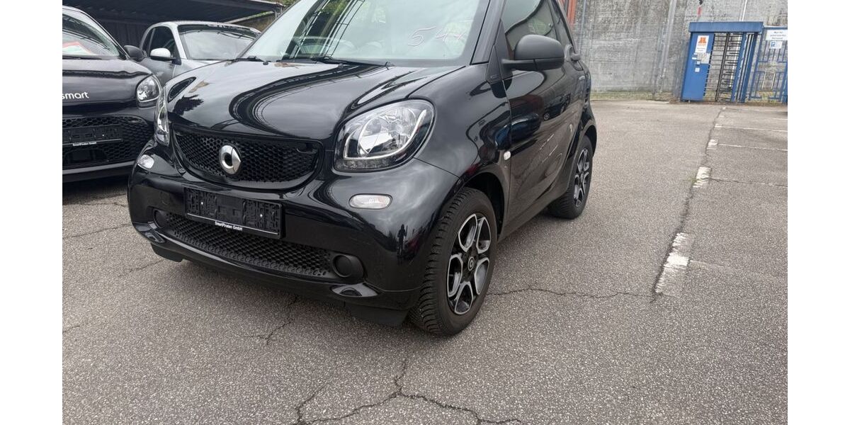 Smart ForTwo 88.970 km 9.990 &euro; Lübeck 23554
