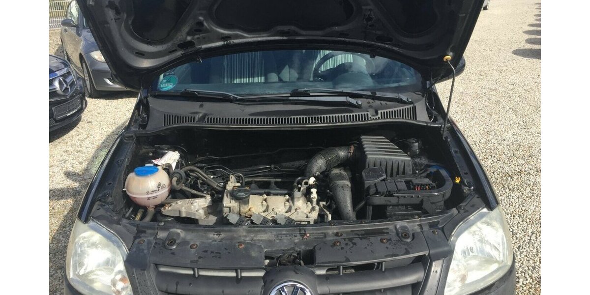 VW Fox Basis,Servol,Radio-CD,Tüv 01/28! 150.000 km 2.999 &euro; Himmelkron 95502