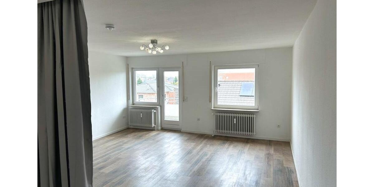 Etagenwohnung Westerstede - 2 Zimmer, 66 m&sup2;, 600&euro; | Angebot:26025241