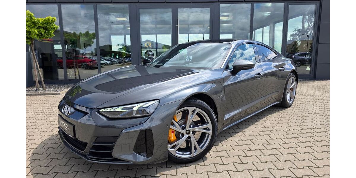Audi e-tron GT 82.000 km 51.999 &euro; Damme 49401
