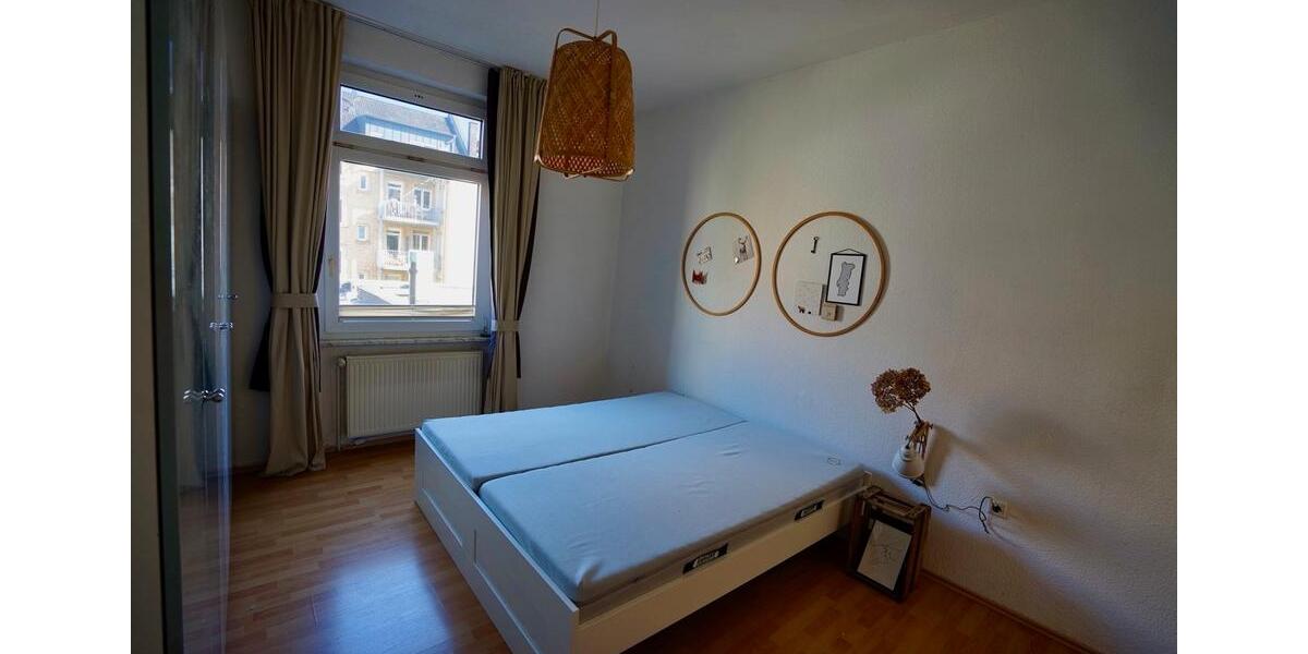 Etagenwohnung Karlsruhe Mühlburg - 4 Zimmer, 94 m&sup2;, 1.800&euro; | Angebot:25973926