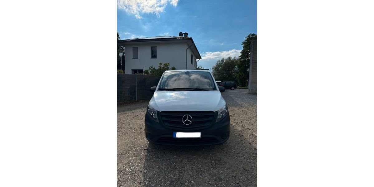 Mercedes-Benz Vito 170.250 km 11.200 &euro; Düsseldorf 40221