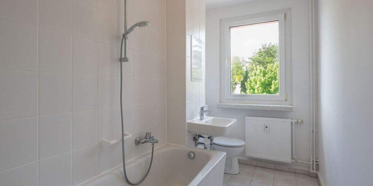 Etagenwohnung Schorfheide Lichterfelde - 3 Zimmer, 66 m&sup2;, 160.000&euro; | Angebot:25782170