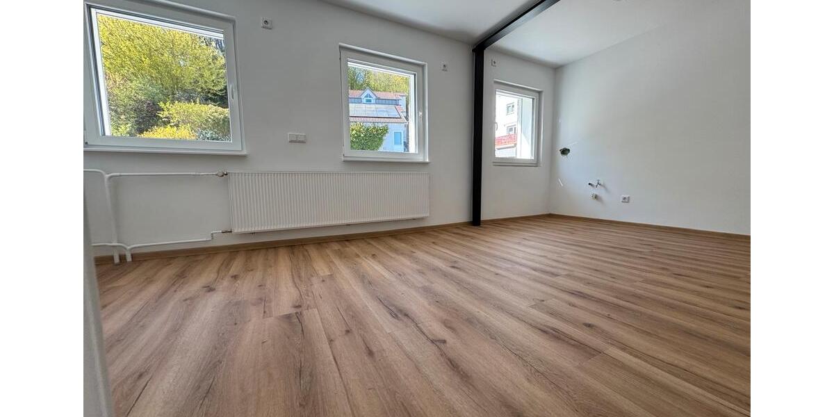 Etagenwohnung Melsungen - 3 Zimmer, 94 m&sup2;, 950&euro; | Angebot:26314675