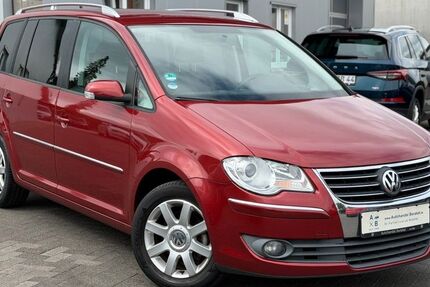 VW Touran 275.049 km 3.690 &euro; Heide 25746