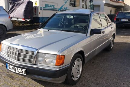 Mercedes-Benz 190 208.000 km 10.700 &euro; Salzkotten 33154