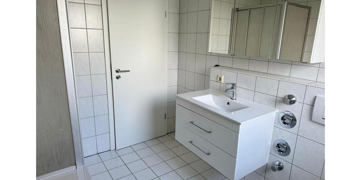 Erdgeschoßwohnung Walldürn - 3 Zimmer, 81 m&sup2;, 219.500&euro; | Angebot:27180098