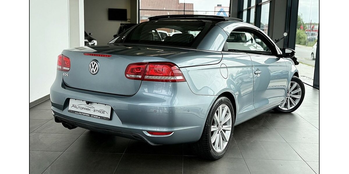 VW Eos Cabrio Aut. Bi-Xen Leder Kamera Navi Tempo 104.000 km 12.999 &euro; Stade 21682