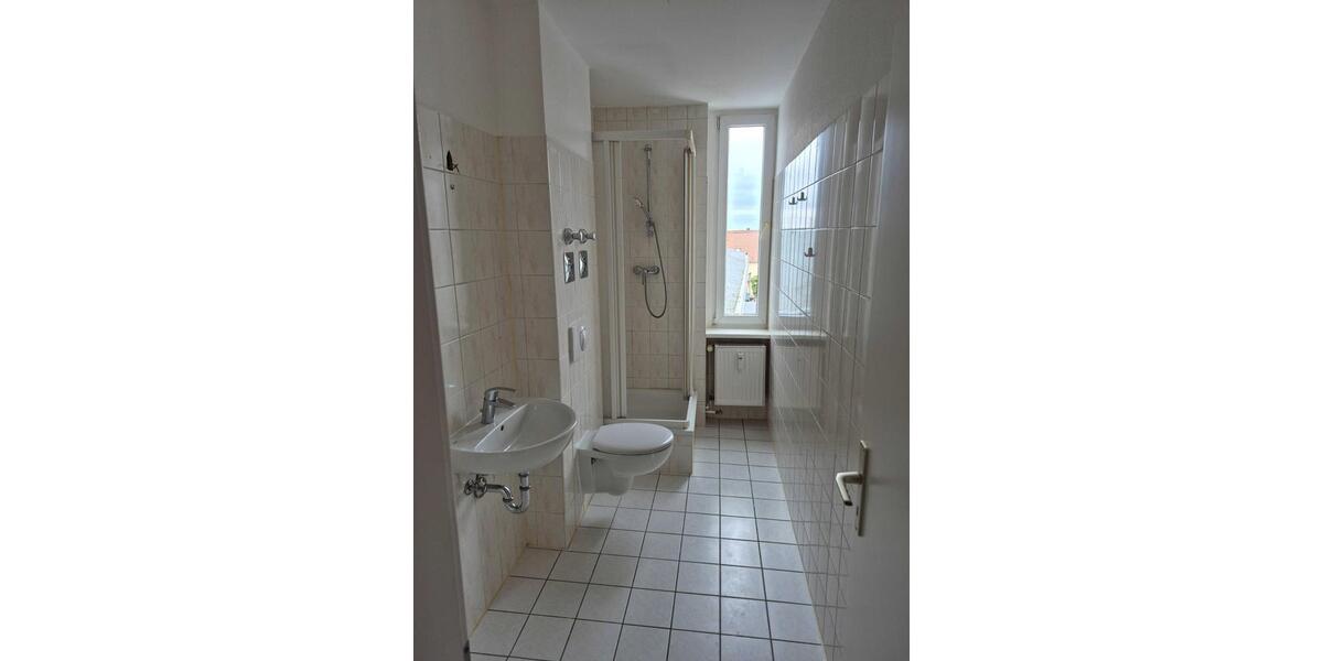Etagenwohnung Bad Freienwalde (Oder) - 2 Zimmer, 65 m&sup2;, 420&euro; | Angebot:25790251