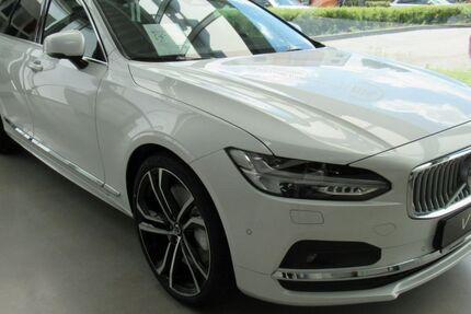 Volvo V90 9.982 km 57.000 &euro; Rostock 18057