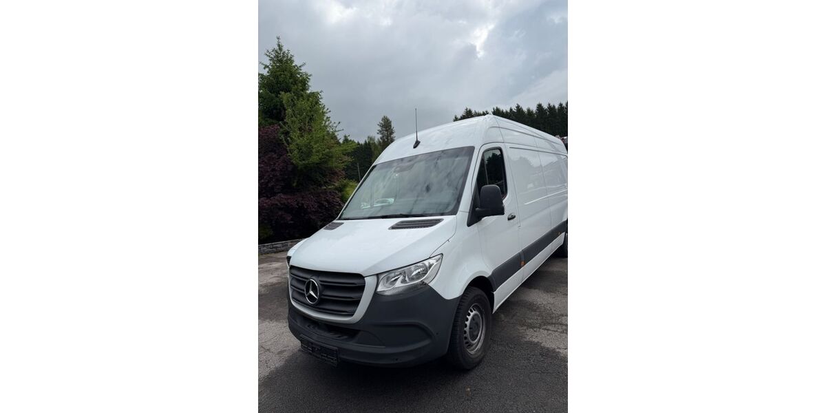 Mercedes-Benz Sprinter 55.416 km 38.675 &euro; Cham 93413