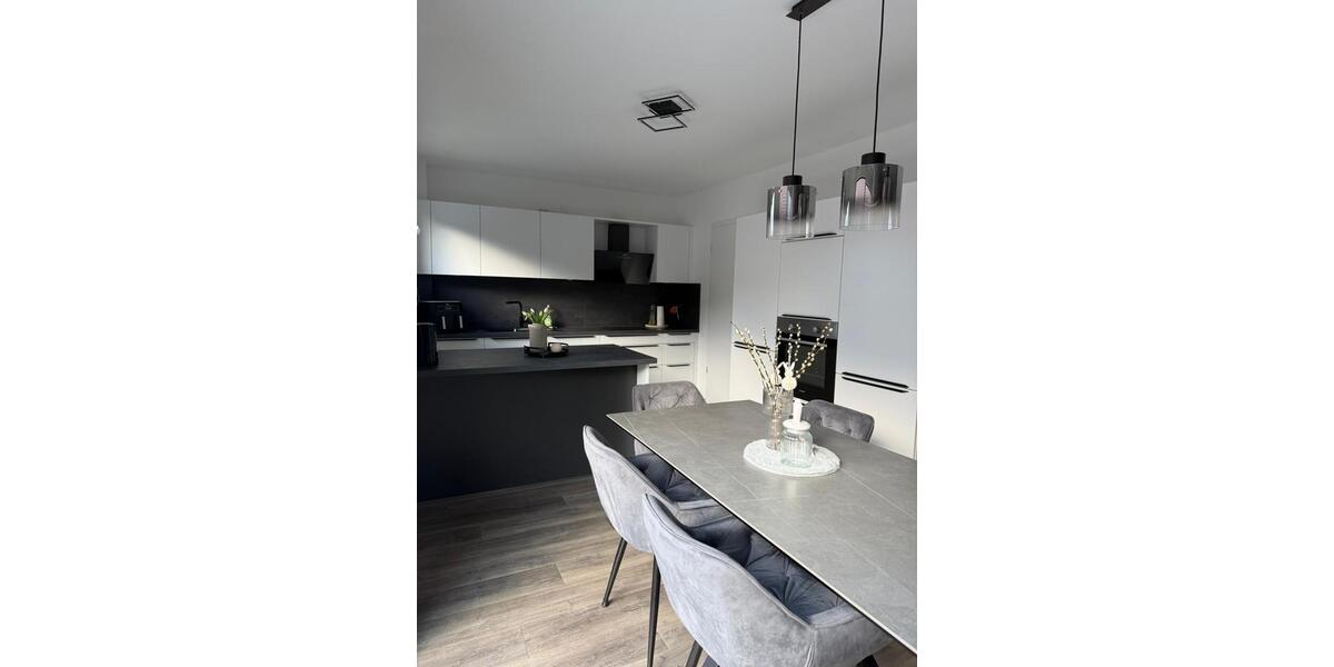 Etagenwohnung Ludwigslust - 4 Zimmer, 105 m&sup2;, 1.100&euro; | Angebot:25966505