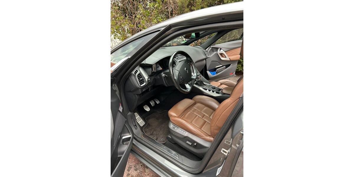 Citroen DS5 64.150 km 15.990 &euro; Bad Reichenhall 83435