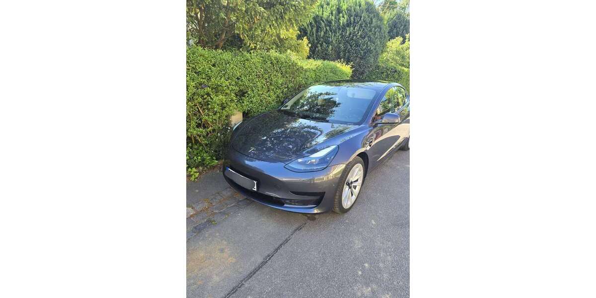 Tesla Model 3 50.000 km 26.000 &euro; Dresden 01217