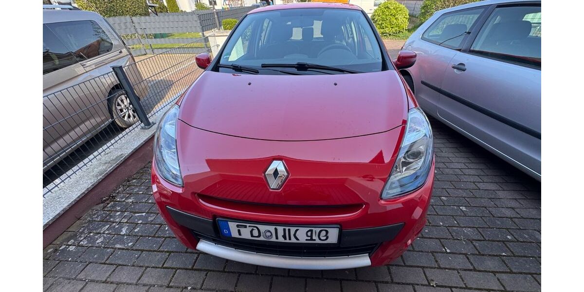 Renault Clio 55.200 km 3.750 &euro; Altenstadt 63674