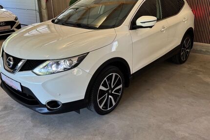 Nissan Qashqai 140.101 km 9.999 &euro; Horhausen 56593