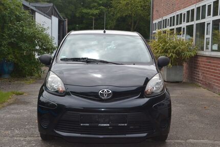 Toyota Aygo (X) 120.000 km 3.470 &euro; köln 50969