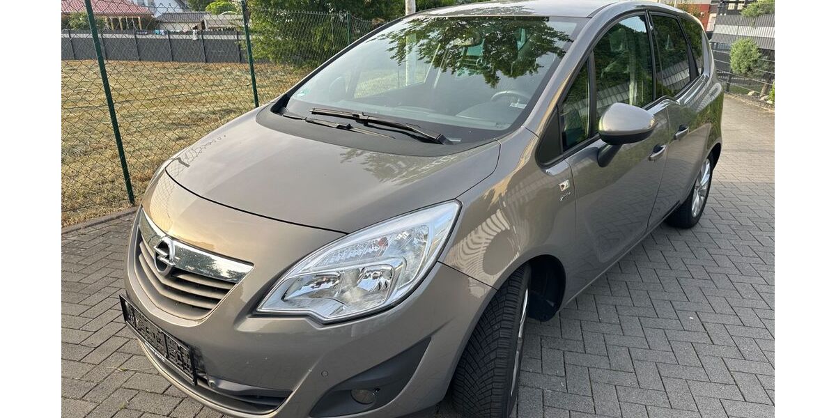 Opel Meriva 201.000 km 2.990 &euro; Hanau 63456