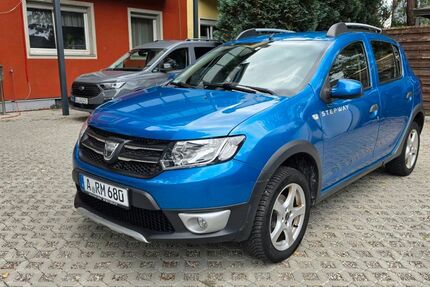 Dacia Sandero 91.000 km 5.300 &euro; Augsburg 86163