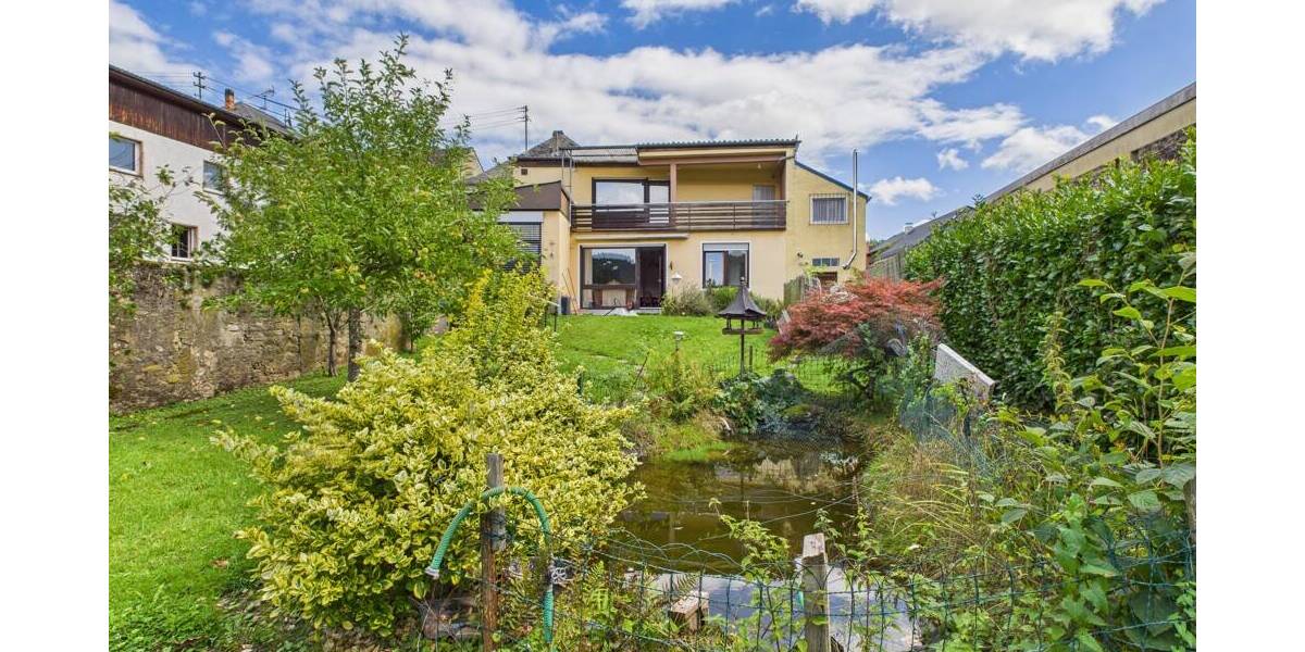 Charmantes Wohn- und Geschäftshaus mit großem Garten. L - Echternach nur 5min! 6 zimmer