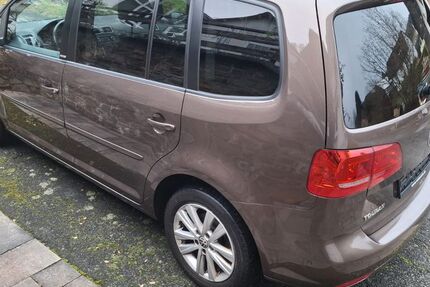 VW Touran 168.000 km 7.000 &euro; Haiger 35708