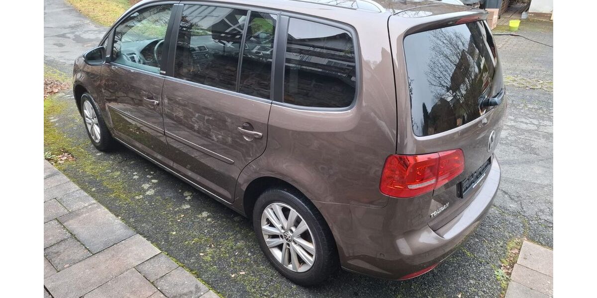 VW Touran 168.000 km 7.000 &euro; Haiger 35708