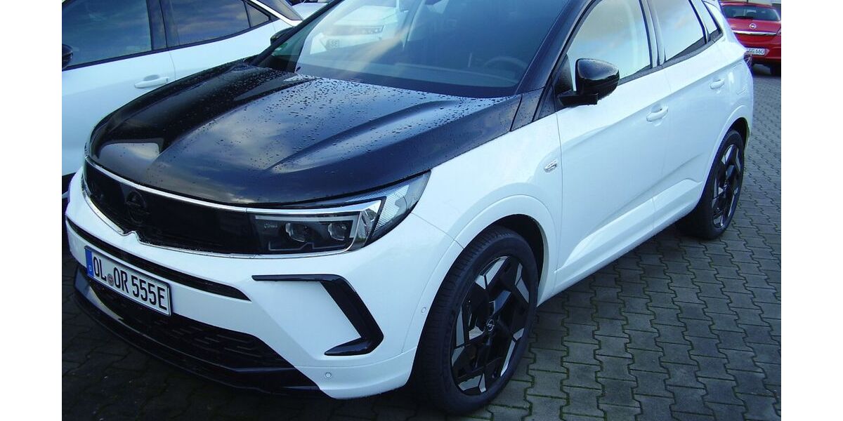 Opel Grandland (X) 27.000 km 28.900 &euro; Oldenburg 26131