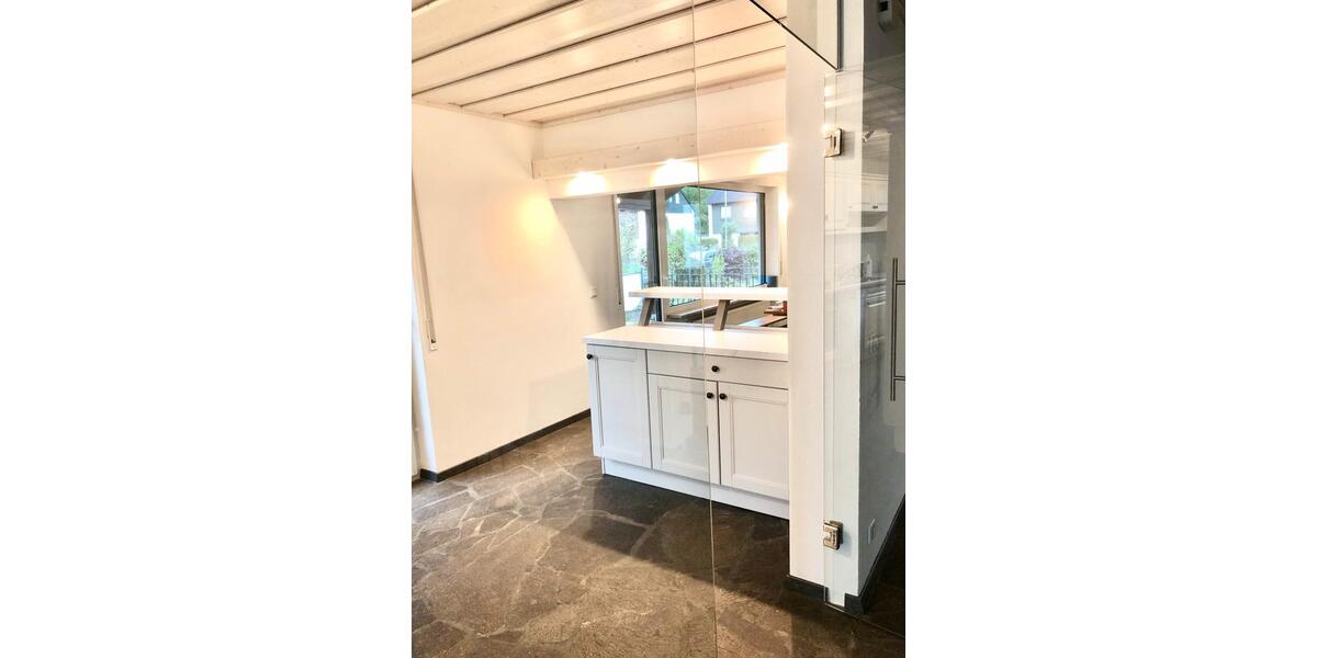 Einfamilienhaus Ingolstadt Münchener Straße - 5 Zimmer, 160 m&sup2;, 2.200&euro; | Angebot:26214049