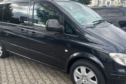 Mercedes-Benz Viano 195.000 km 13.888 € Berlin / Pankow 13127