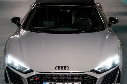 Audi R8 8.244 km 194.000 &euro; Dresden 01097