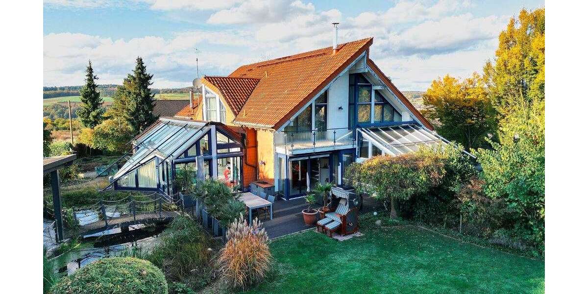 Einfamilienhaus Solms - 9 Zimmer, 301 m&sup2;, 829.000&euro; | Angebot:25436579