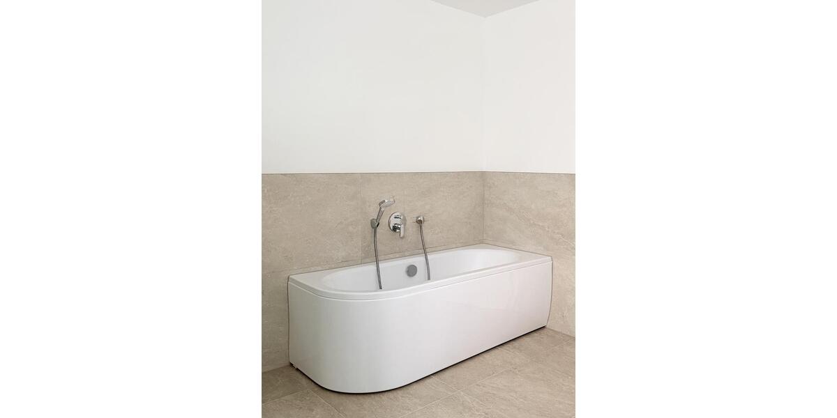 Einfamilienhaus Warburg - 5 Zimmer, 230 m&sup2;, 2.050&euro; | Angebot:26183253