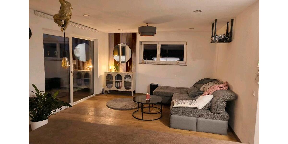 Etagenwohnung Lachen - 3 Zimmer, 97 m&sup2;, 425.000&euro; | Angebot:27108407