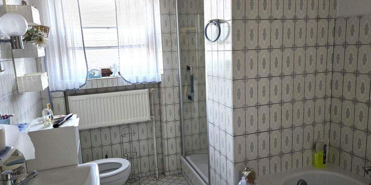Einfamilienhaus Uplengen Hollen - 6 Zimmer, 150 m&sup2;, 189.000&euro; | Angebot:25693708