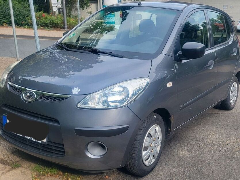 i10
