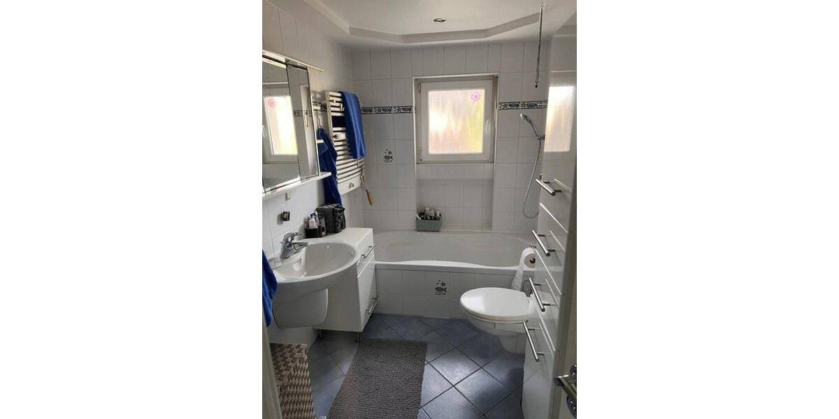 Etagenwohnung Idstein Wörsdorf - 4 Zimmer, 113 m&sup2;, 1.090&euro; | Angebot:26820146